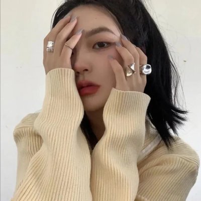特维和他的七个女儿